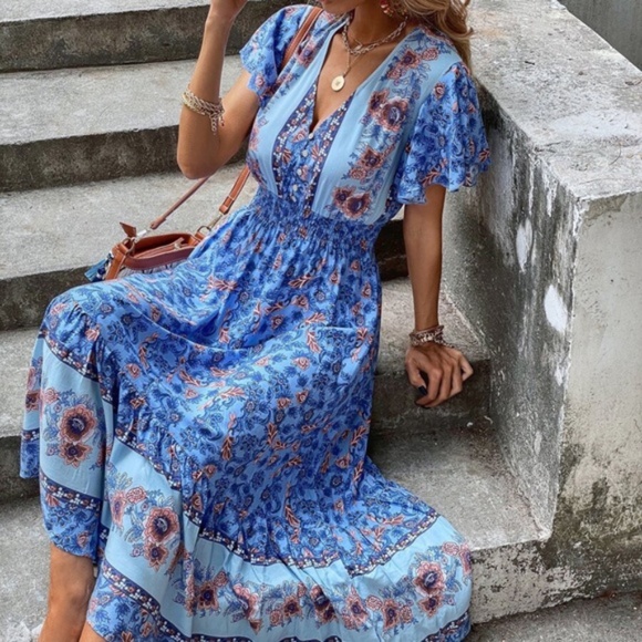 Bellanblue Dresses & Skirts - boho blue floral print v neck button ruffle dress